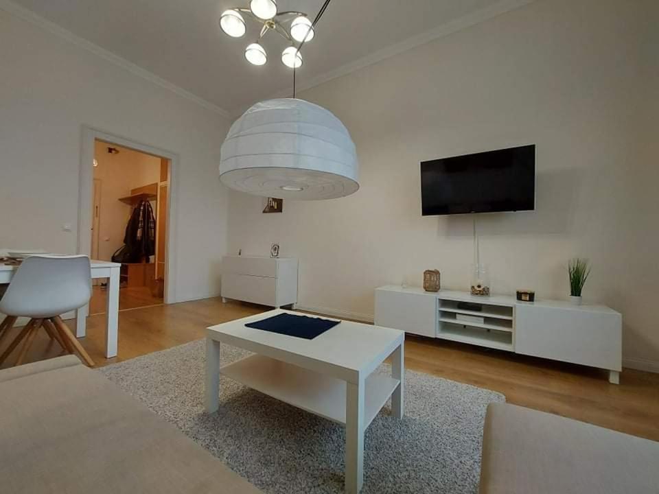 Alfoeldi Palace Apartman Debrecen Exterior foto