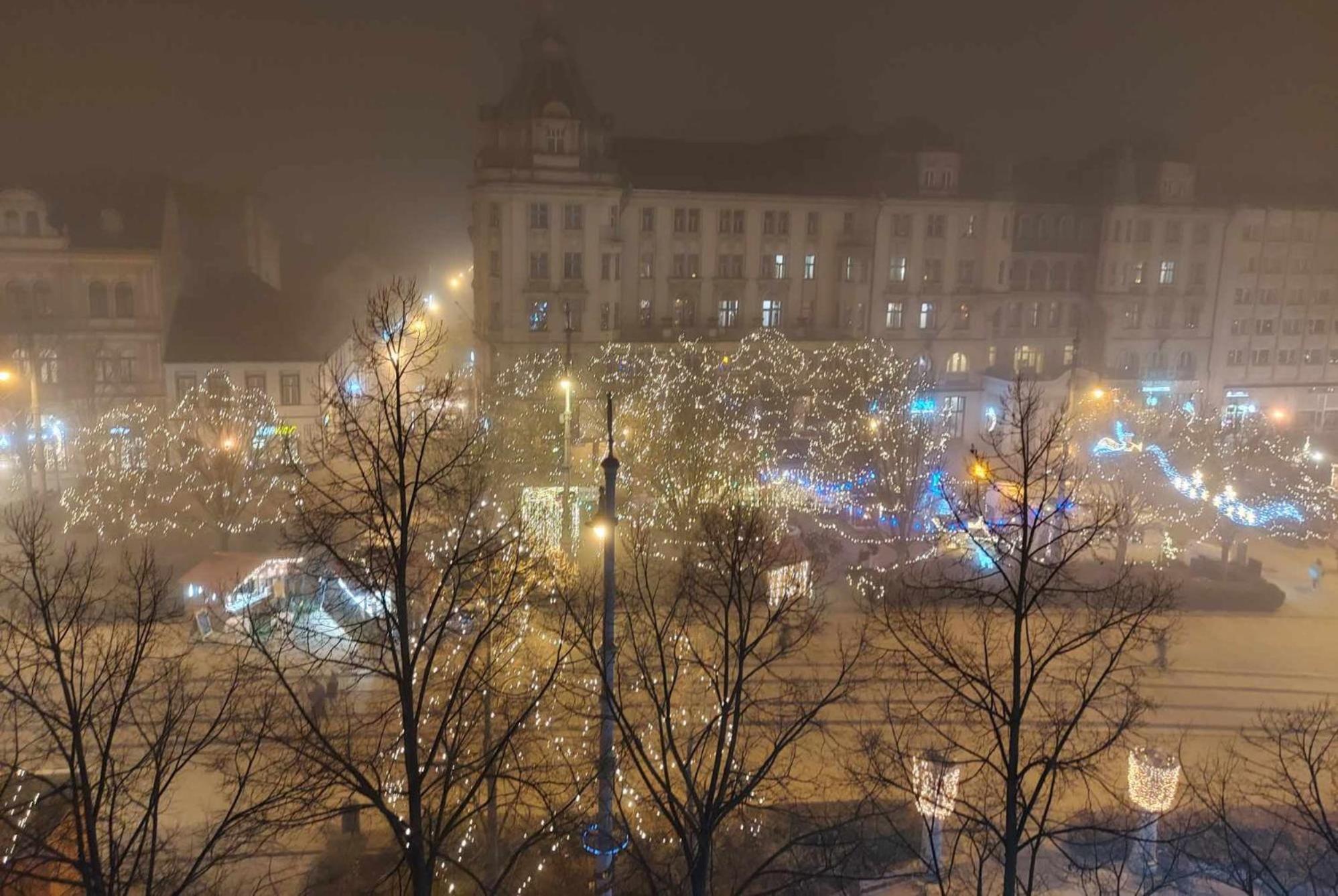 Alfoeldi Palace Apartman Debrecen Exterior foto